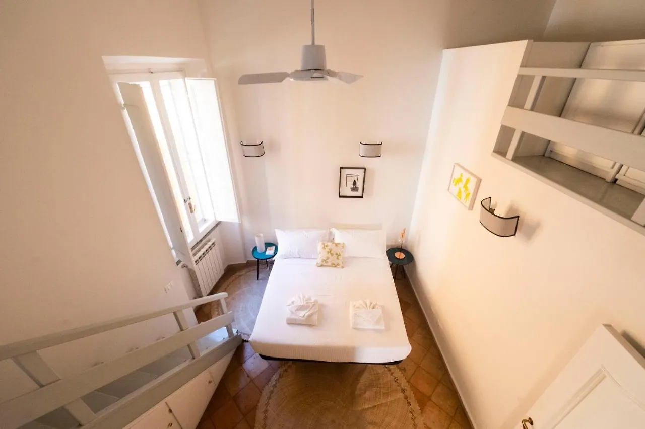 Artsy And Elegant Apartment Near Pantheon Ρώμη